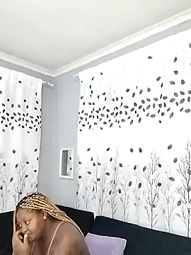 Snapshot of MelStar18xxx chatting on 02.18.26 MelStar18xxx online show from 02.18.26