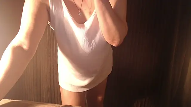 1BECHA1 online show from 11.12.25