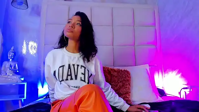 andymiller  online show from 12.04.25