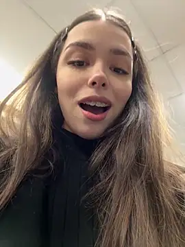 pantyless online show from 04.28.26