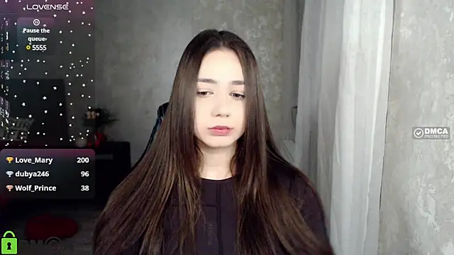 Mary Moonlight online show from 01.12.25