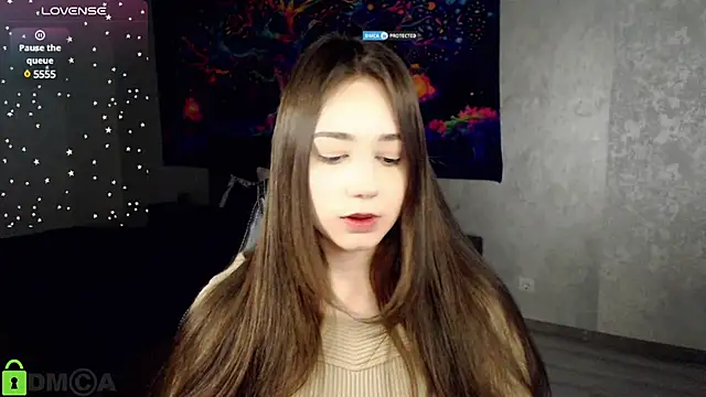 Mary Moonlight online show from 02.13.25