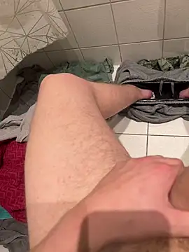 Snapshot of Michaela1222 chatting on 11.22.25 Michaela1222 online show from 11.22.25