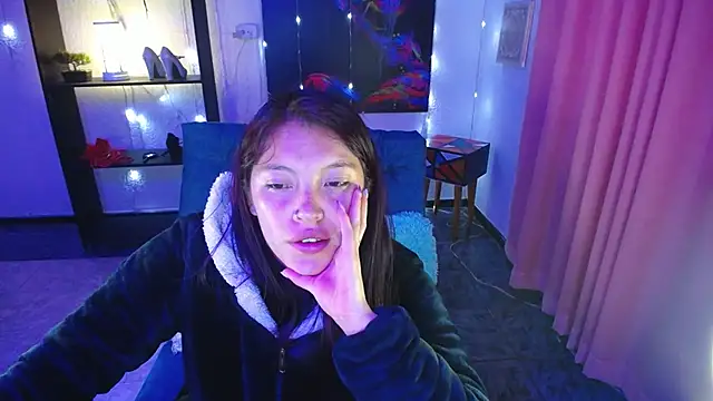 Snapshot of Sian__1 chatting on 02.11.25 Sian 1 online show from 02.11.25