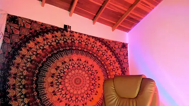 sweeet peach online show from 11.13.25