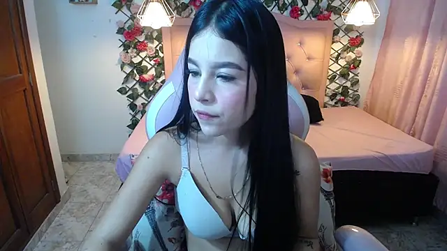 LucyCute 1 online show from 01.05.26