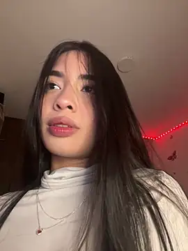 Snapshot of lina_pink chatting on 09.11.25 lina pink online show from 09.11.25