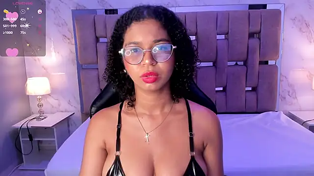 Snapshot of MilaHall_ chatting on 03.20.25 MilaHall online show from 03.20.25