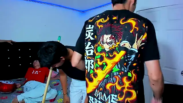 Alexander and Xiao online show from 03.05.25