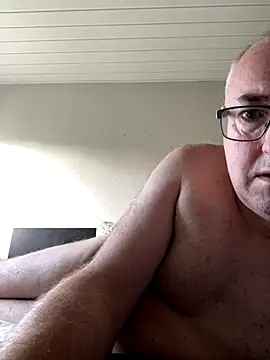 Snapshot of Ronaldo50_DK chatting on 11.07.25 Ronaldo50 DK online show from 11.07.25