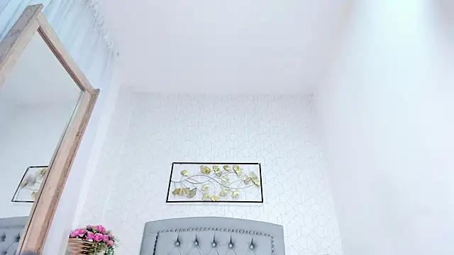 Snapshot of Katalella_murillo chatting on 01.24.25 Katalella murillo online show from 01.24.25