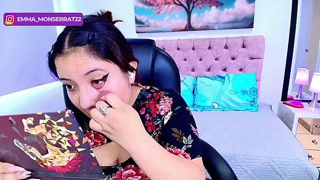 Emma monserrat online show from 12.02.25