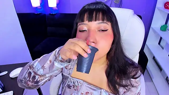 Emma monserrat online show from 05.07.26