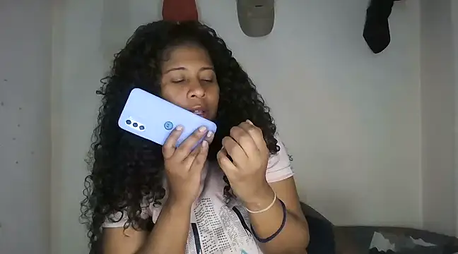 Ivon-09 online show from 02.24.25