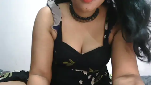 Snapshot of Cute-Tanya chatting on 06.14.26 Cute-Tanya online show from 06.14.26