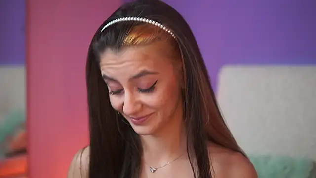 SabrinaHope online show from 11.13.25