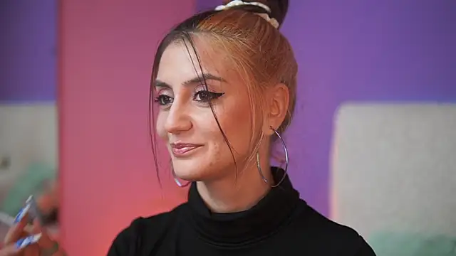 SabrinaHope online show from 11.14.25