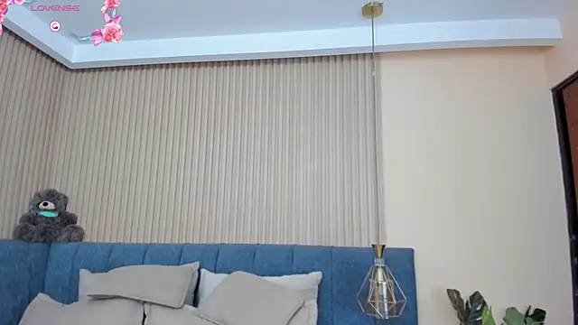 kathecute   online show from 02.15.26