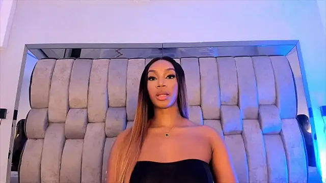 Snapshot of ChaynnaCooper chatting on 03.21.25 ChaynnaCooper online show from 03.21.25