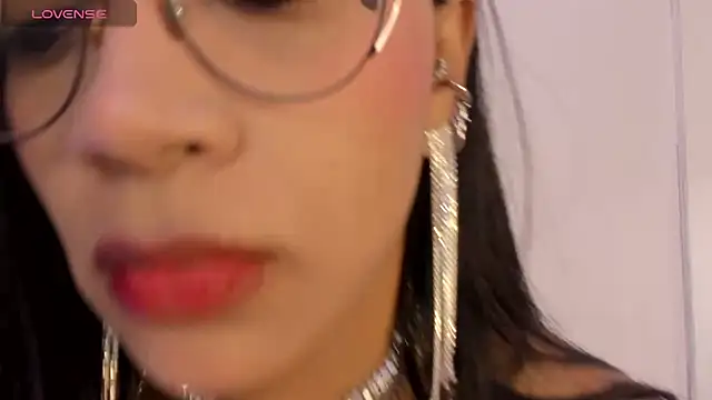 SamanthaFerrer   online show from 02.08.25