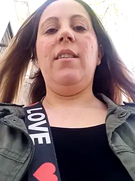 SofiEstevez online show from 09.28.25