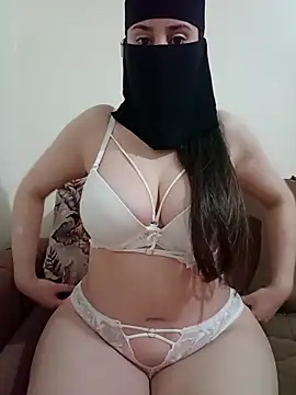 Snapshot of Arabic-Rose chatting on 04.10.26 Arabic-Rose online show from 04.10.26
