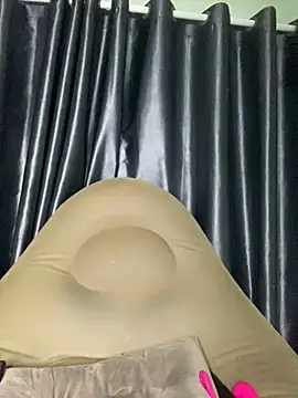 Ly Coca24 online show from 01.21.25