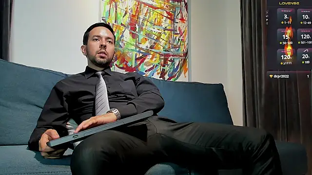 tommy raym0ndg online show from 01.08.25