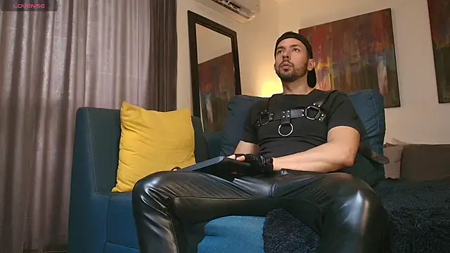 Snapshot of tommy_raym0ndg chatting on 07.18.26 tommy raym0ndg online show from 07.18.26
