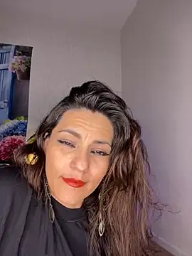 Snapshot of Chanel_shaw chatting on 10.21.25 Chanel shaw online show from 10.21.25