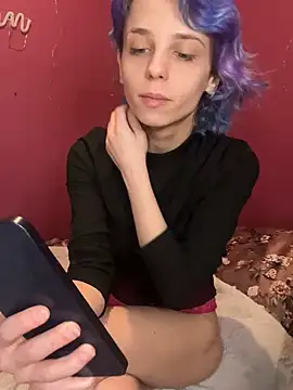 Snapshot of Lilythepinkgirl chatting on 02.05.25 Lilythepinkgirl online show from 02.05.25