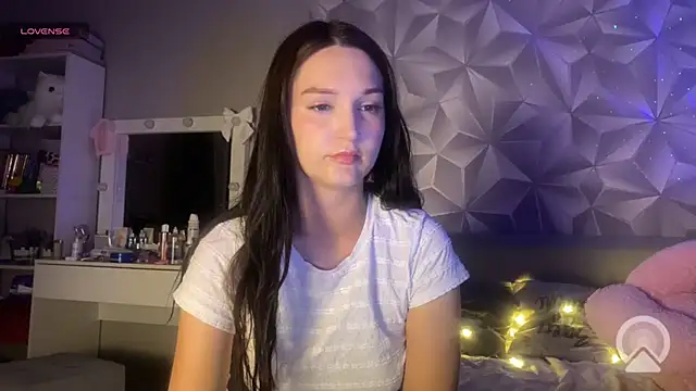 Snapshot of -HornyAngel- chatting on 08.03.26 -HornyAngel- online show from 08.03.26