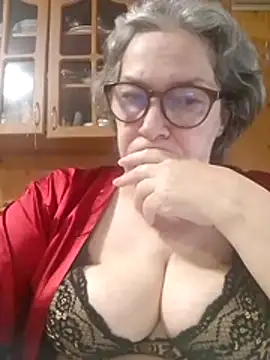 Snapshot of IrinaSweet54 chatting on 06.08.26 IrinaSweet54 online show from 06.08.26