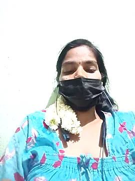 anusiya01 online show from 09.26.25