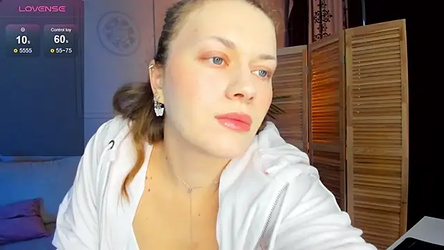 Snapshot of Ariell_Margot_ chatting on 03.08.25 Ariell Margot  online show from 03.08.25
