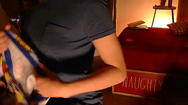 Snapshot of Sexyhottpunani chatting on 06.24.26 Sexyhottpunani online show from 06.24.26