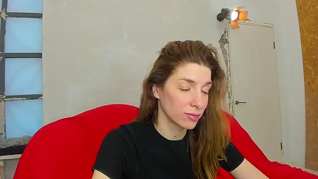 YourSuperModel online show from 01.26.25