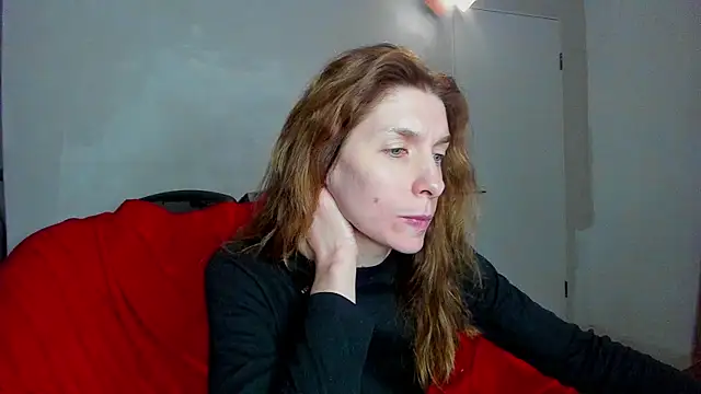 YourSuperModel online show from 02.10.25