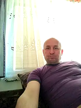 Snapshot of intx800 chatting on 03.09.25 intx800 online show from 03.09.25