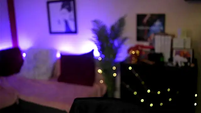 Bellis Perenis online show from 10.07.25