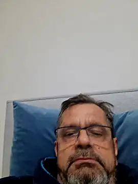 Snapshot of axecoman60 chatting on 01.23.25 axecoman60 online show from 01.23.25