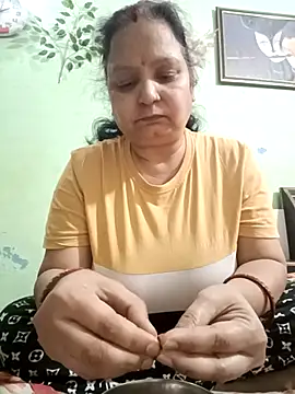 Kavya kapoor online show from 03.20.25