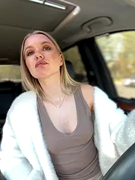 Devill Angel  online show from 09.30.25