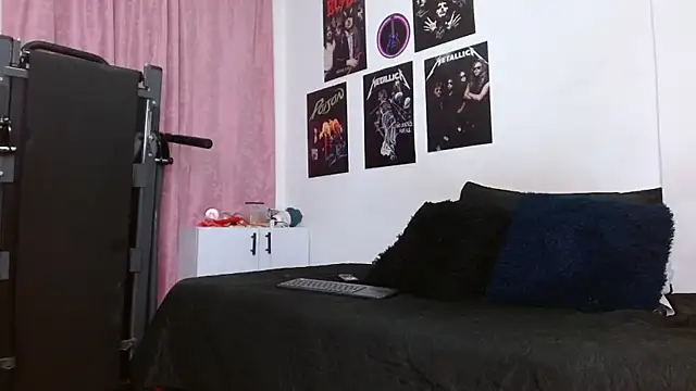 Snapshot of scarlett__morgan chatting on 09.15.25 scarlett  morgan online show from 09.15.25