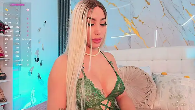 EmilyLeah  online show from 03.10.26