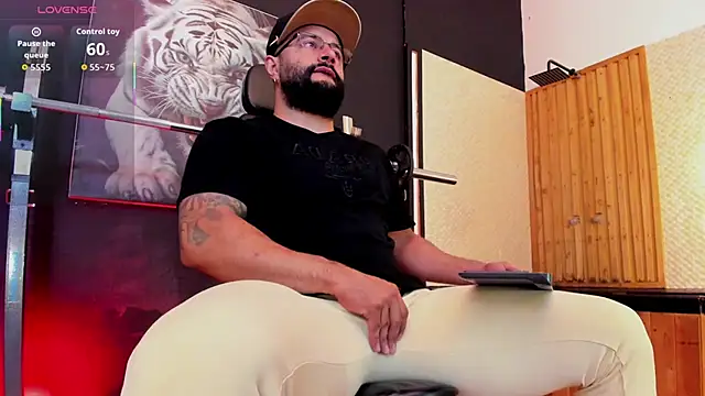 Luke  09 online show from 11.25.25