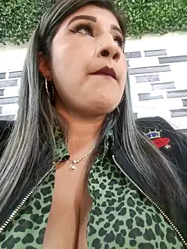 Snapshot of Hannahcandyy chatting on 01.23.25 Hannahcandyy online show from 01.23.25