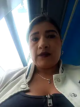 Snapshot of Hannahcandyy chatting on 02.25.25 Hannahcandyy online show from 02.25.25