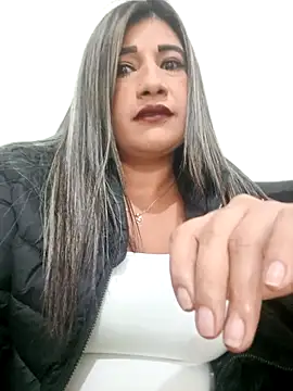 Snapshot of Hannahcandyy chatting on 03.01.25 Hannahcandyy online show from 03.01.25