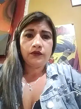 Snapshot of Hannahcandyy chatting on 03.04.25 Hannahcandyy online show from 03.04.25